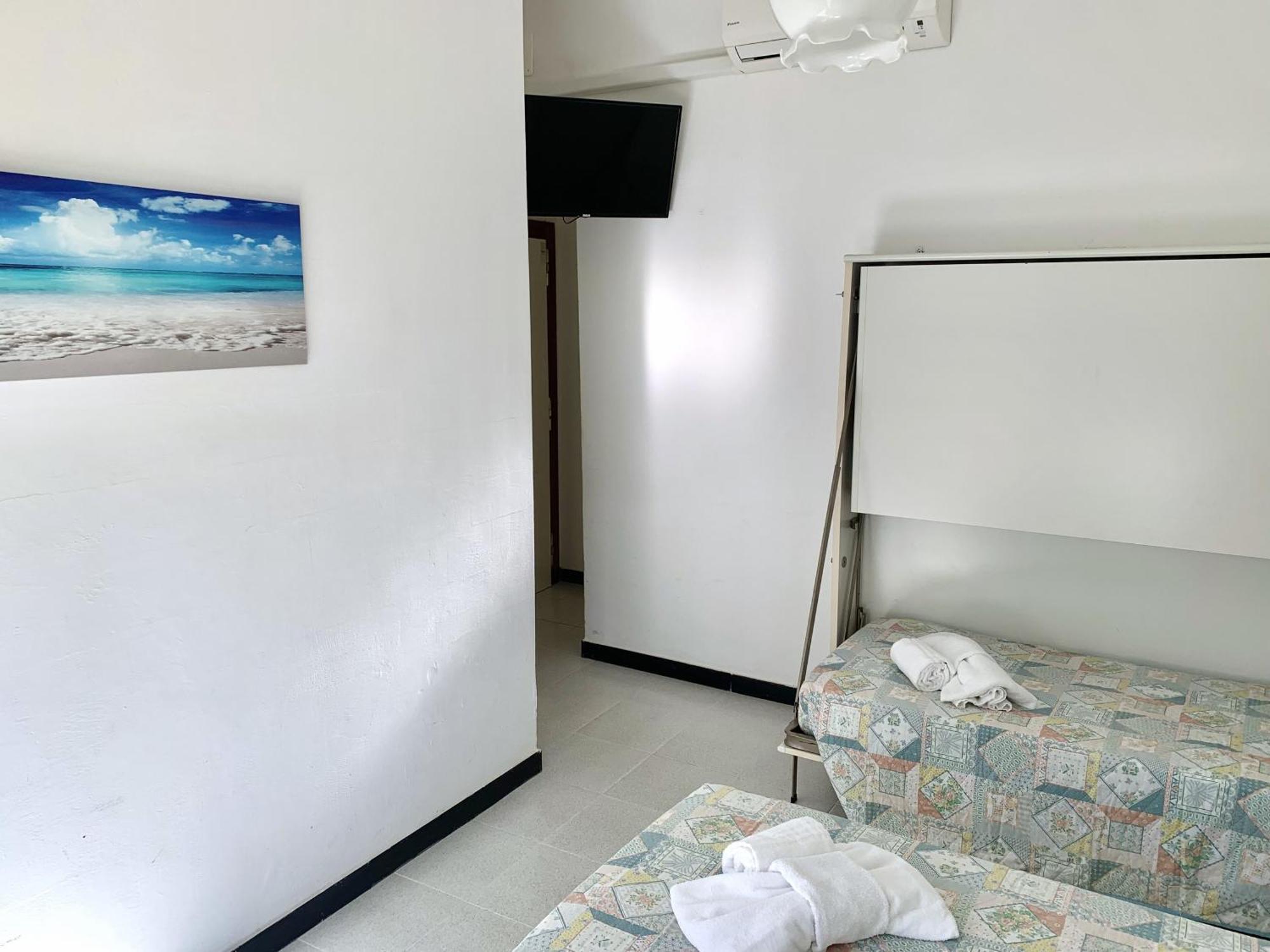 Hotel Villa Chiara Finale Ligure Εξωτερικό φωτογραφία