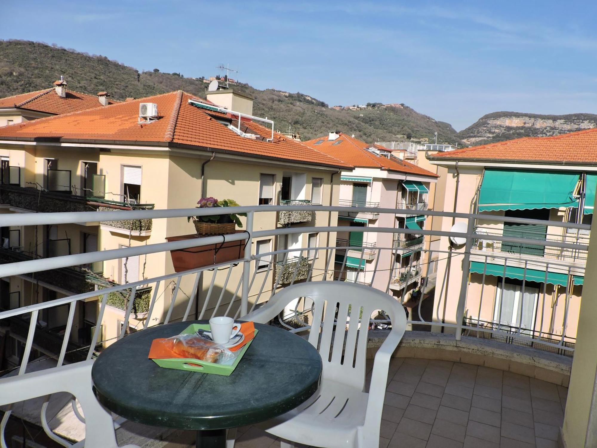 Hotel Villa Chiara Finale Ligure Εξωτερικό φωτογραφία
